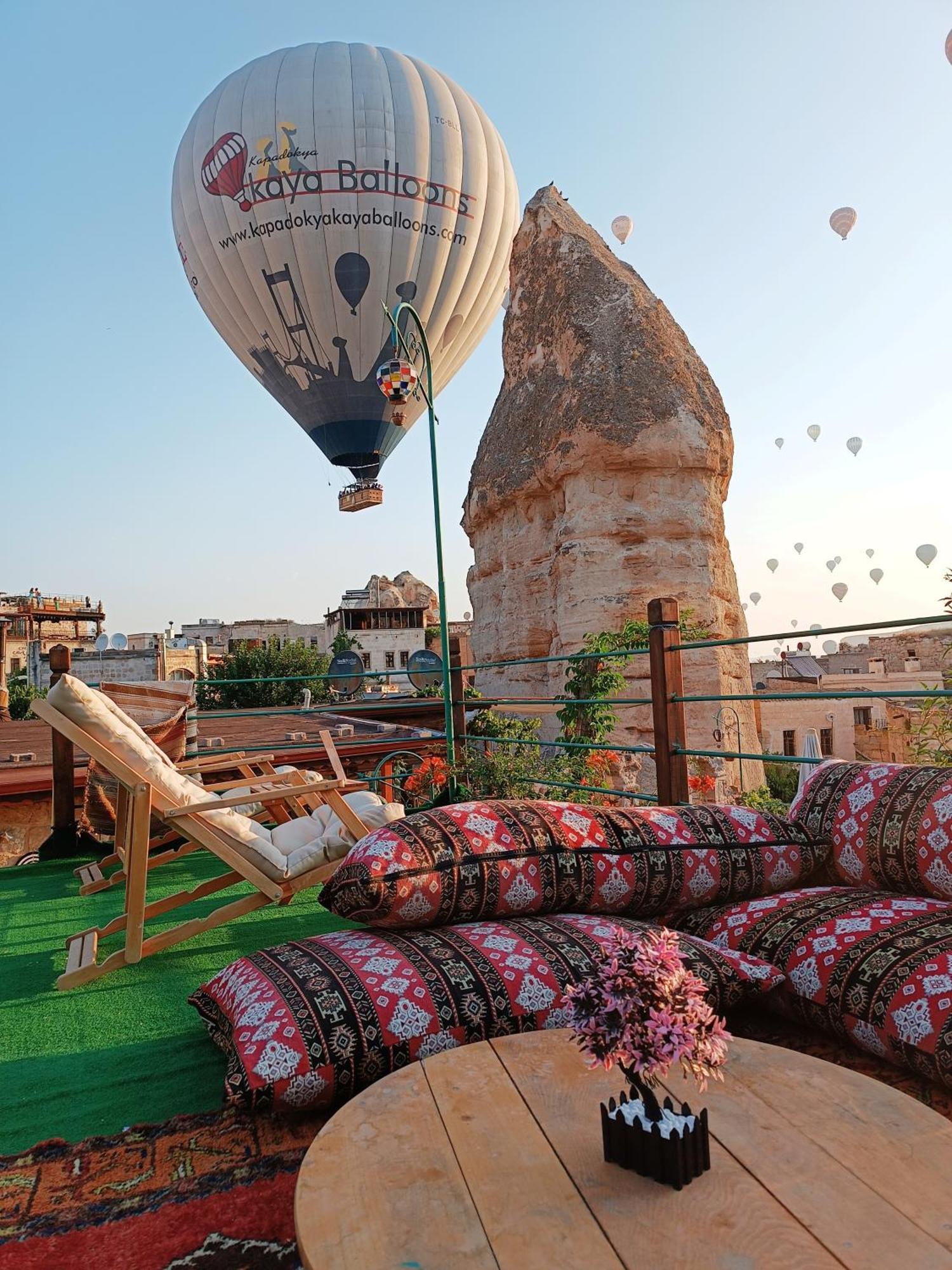 Vintage Cave House Hotel Göreme Exterior photo