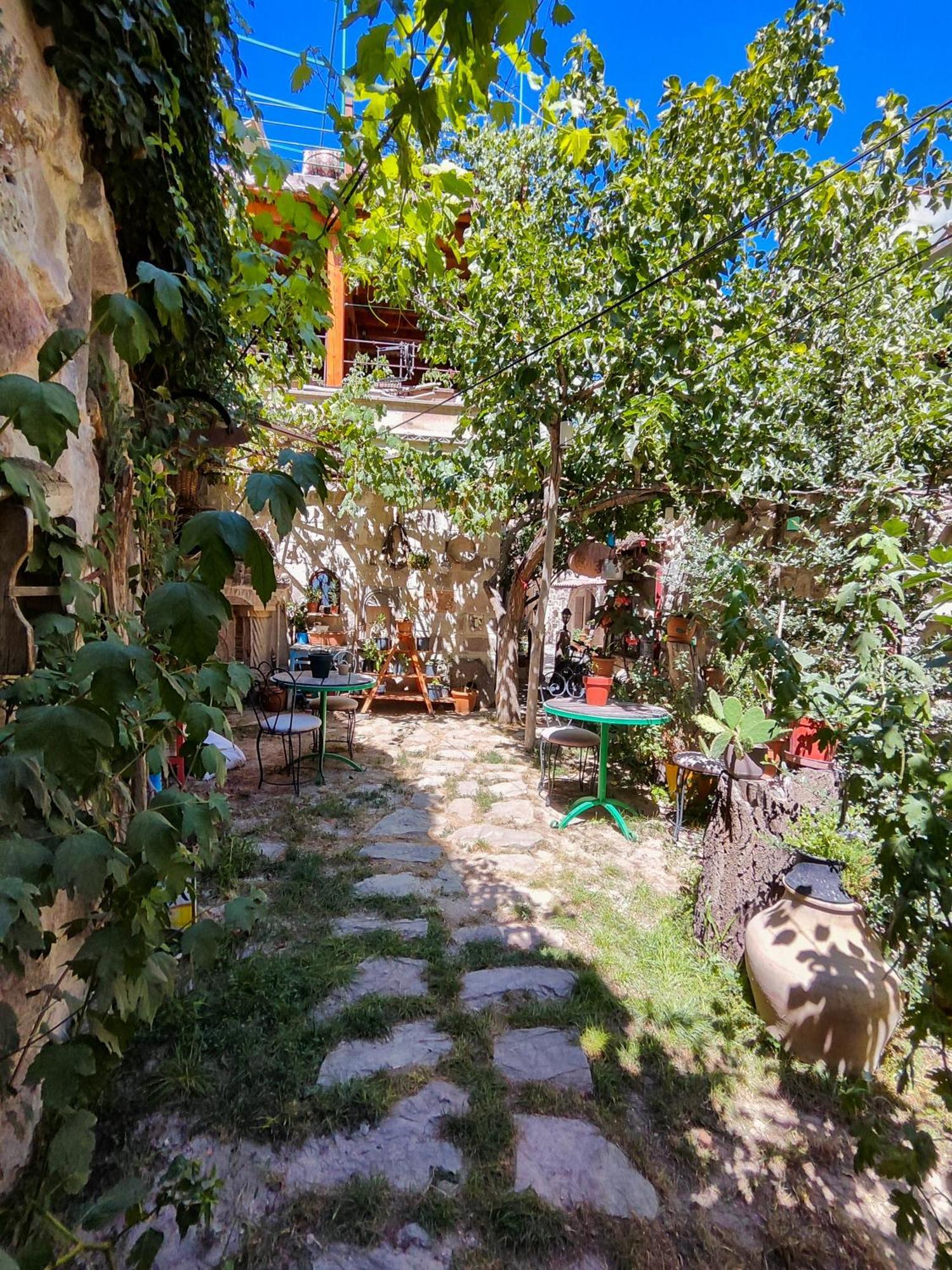 Vintage Cave House Hotel Göreme Exterior photo