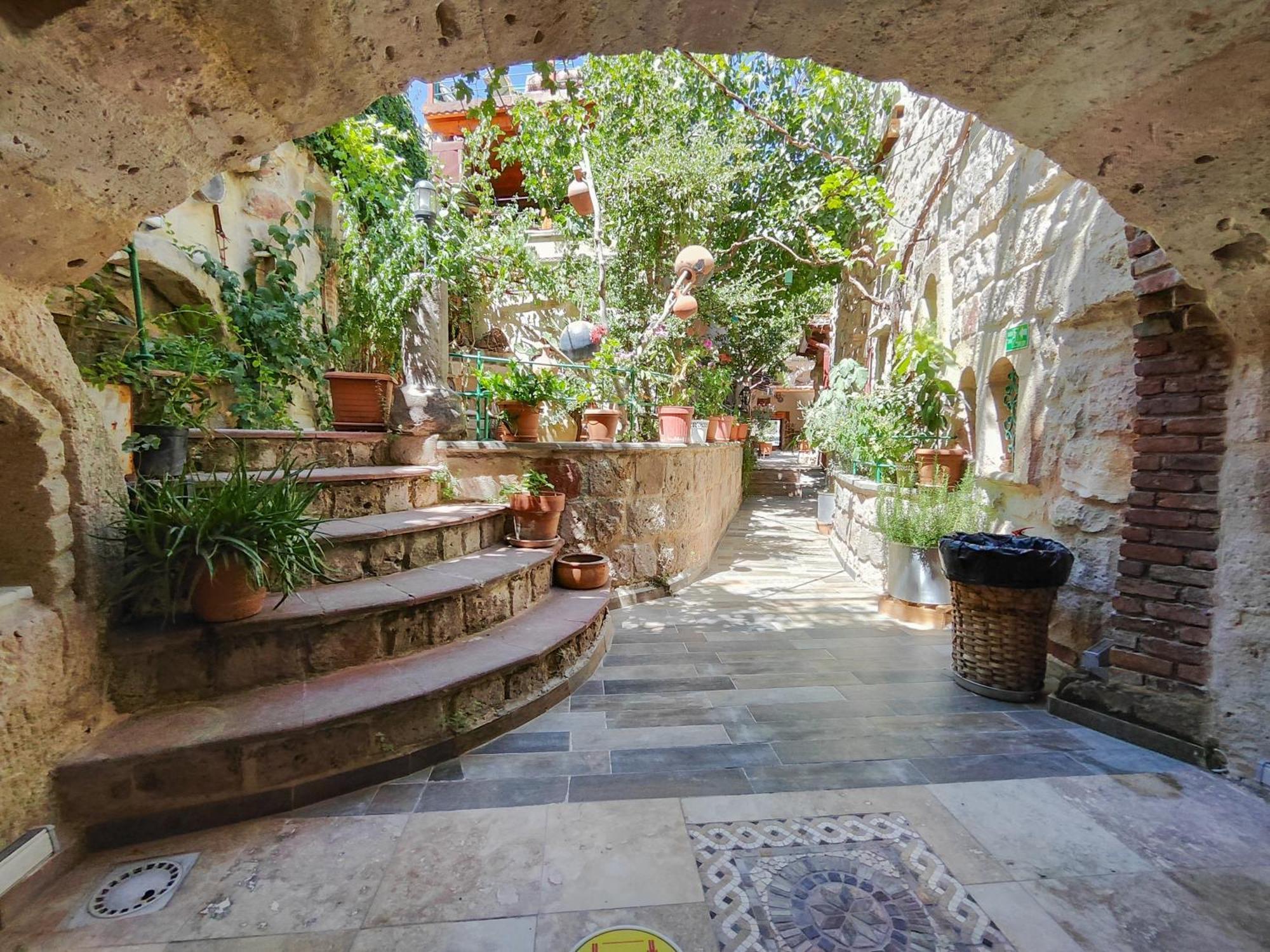 Vintage Cave House Hotel Göreme Exterior photo