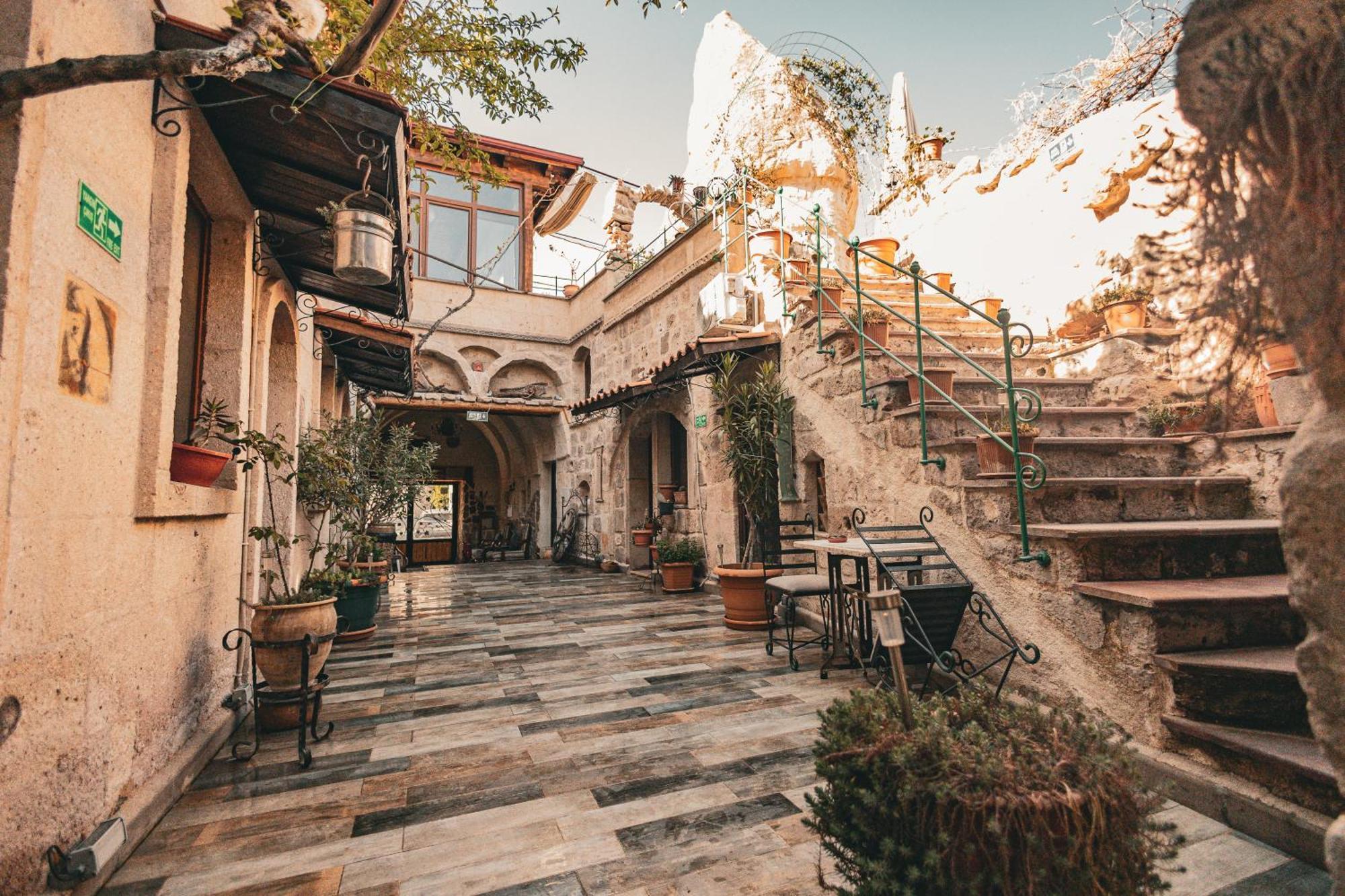 Vintage Cave House Hotel Göreme Exterior photo